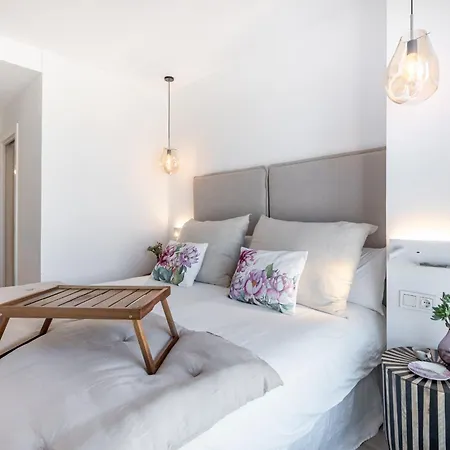 Skyline 8 Pool & Parking Free Appartement