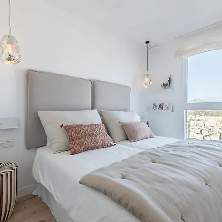 Appartement Skyline 8 Pool & Parking Free *