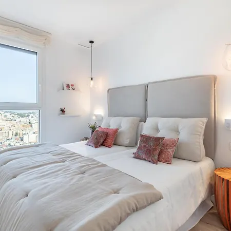 Apartament Skyline 8 Pool & Parking Free